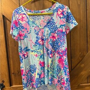 Lilly Pulitzer Vibrant Floral Short Sleeve Top